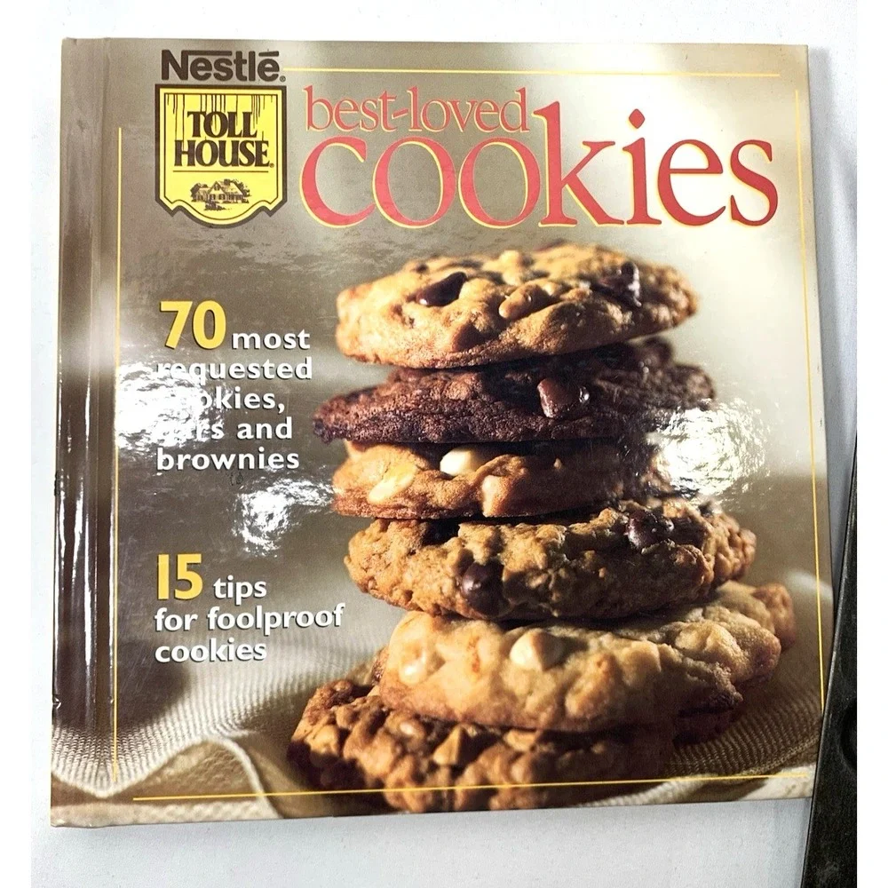 Nestle Toll House Best-Loved Cookies Hardcover Book 1995 + Cookie Kids Pan